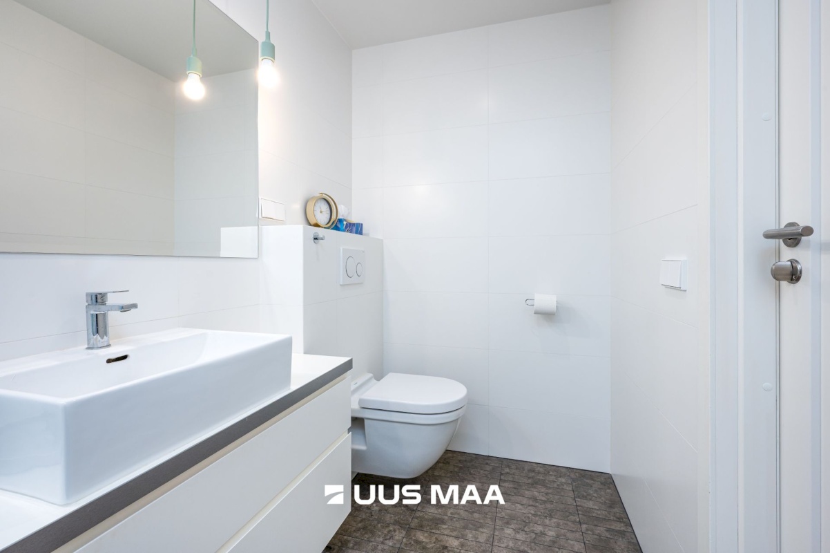 Tallinn, Kesklinna linnaosa, Kadriorg, Kiikri tn 3