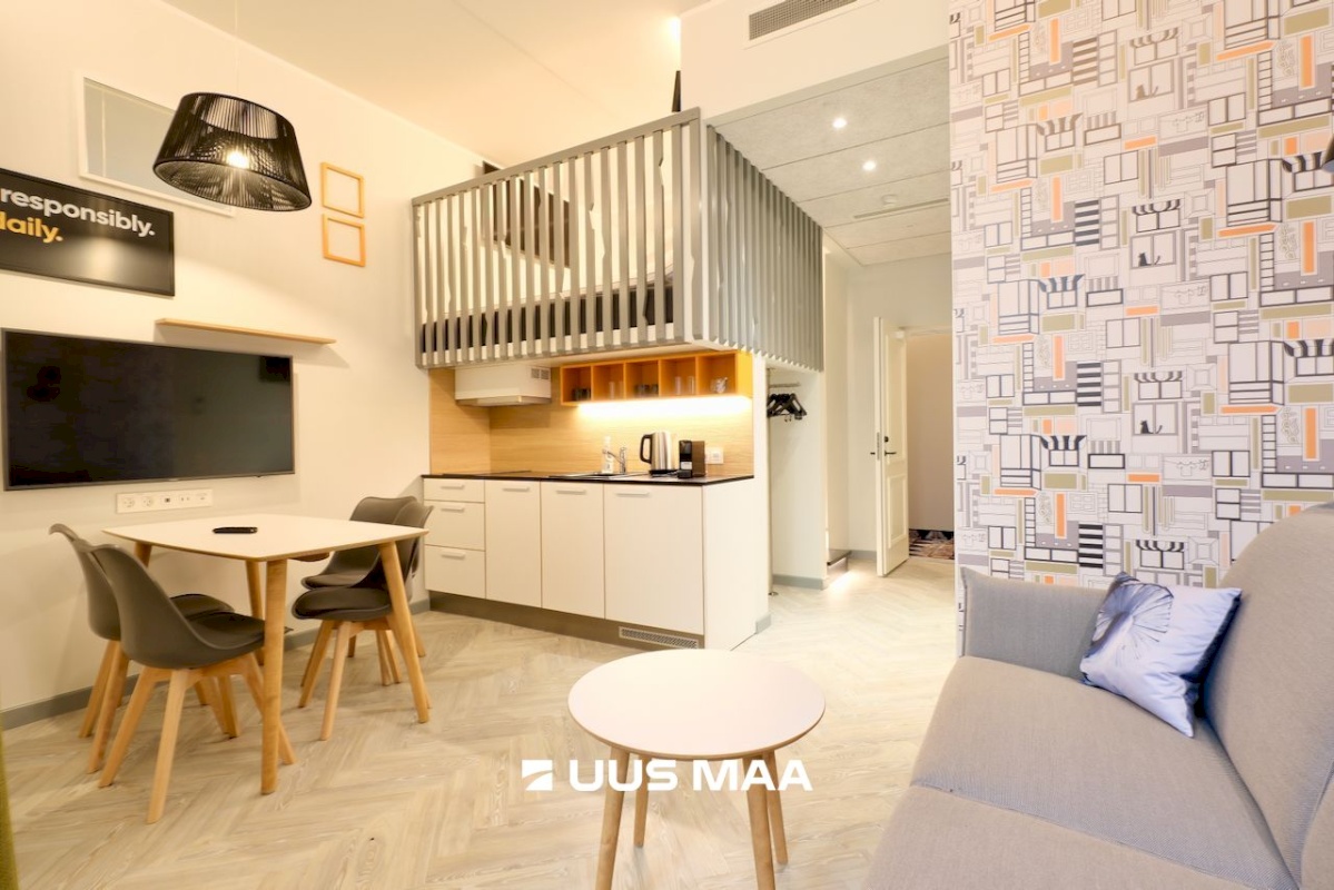 Tallinn, Kesklinna linnaosa, Südalinn, Pärnu mnt 17