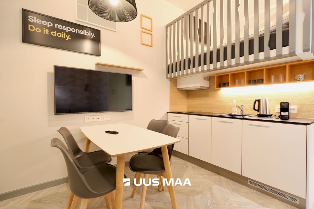 Tallinn, Kesklinna linnaosa, Südalinn, Pärnu mnt 17