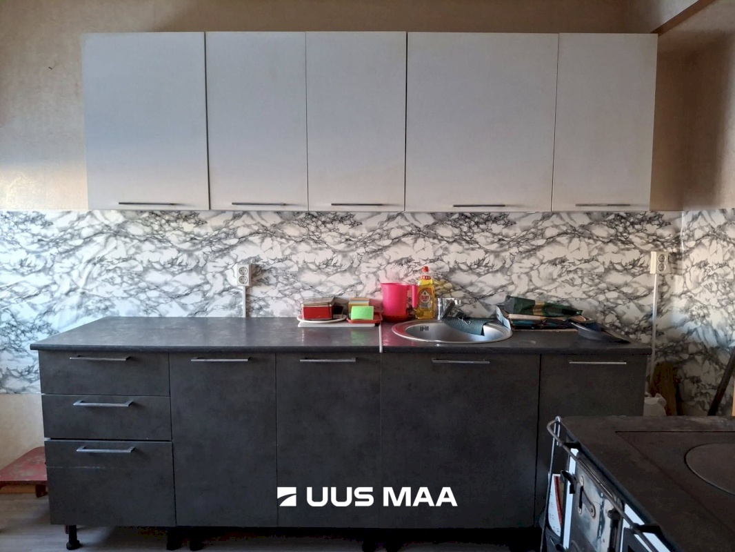 Tapa vald, Porkuni küla, Viinavabriku tee 2