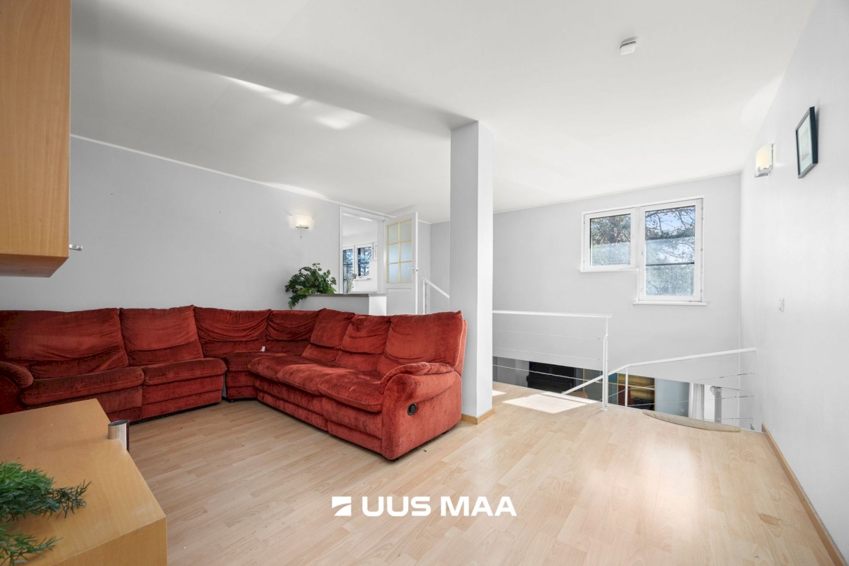 Tallinn, Nõmme linnaosa, Kivimäe, Sõbra 40a