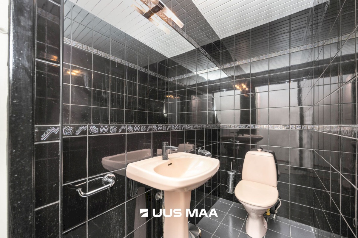 Tallinn, Nõmme linnaosa, Kivimäe, Sõbra 40a