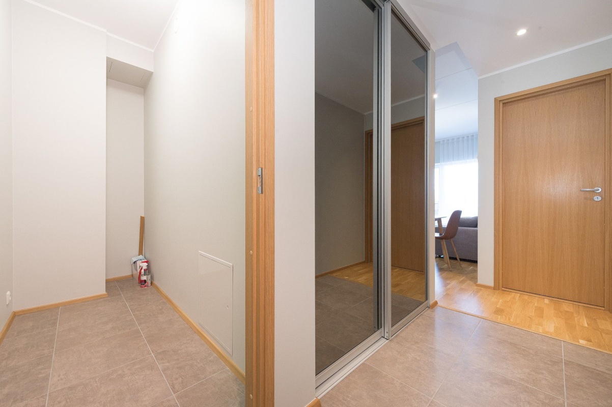 Rae vald, Peetri alevik, Sinilille tee 2/3