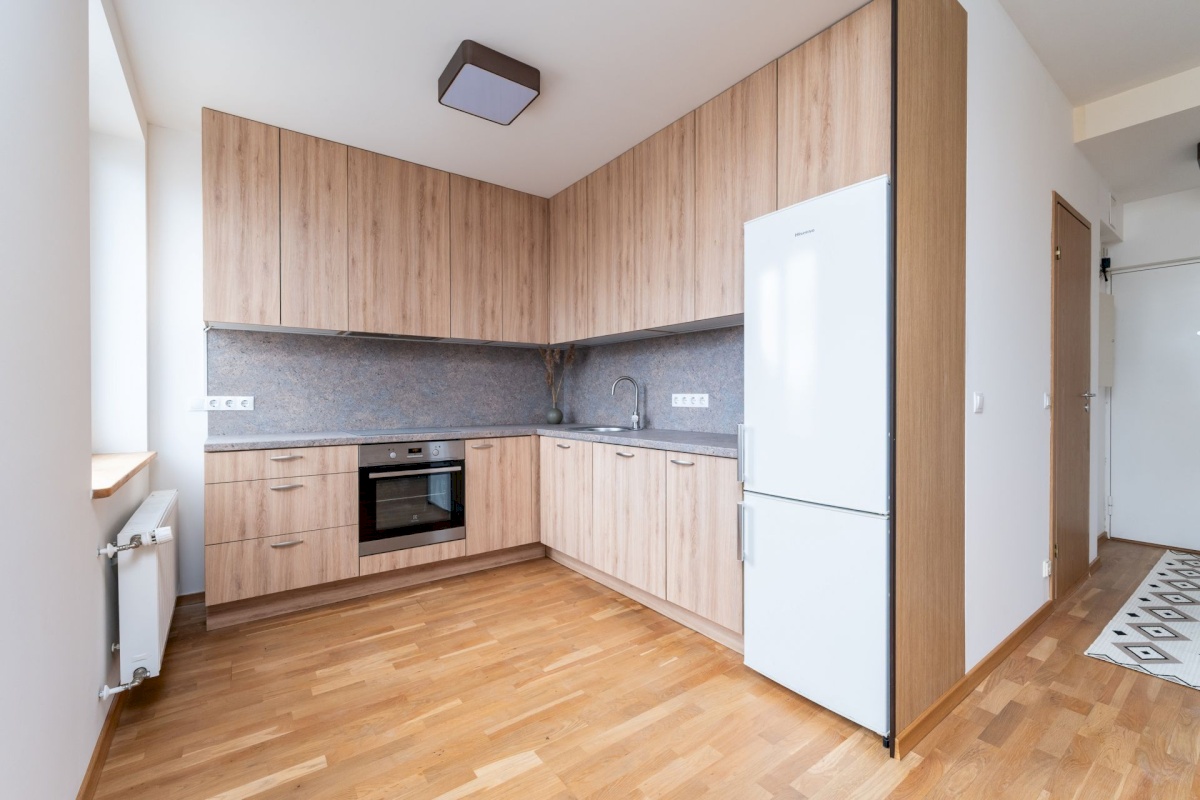 Tallinn, Lasnamäe linnaosa, Peterburi tee 4