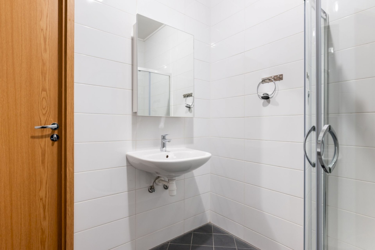 Tallinn, Lasnamäe linnaosa, Peterburi tee 4