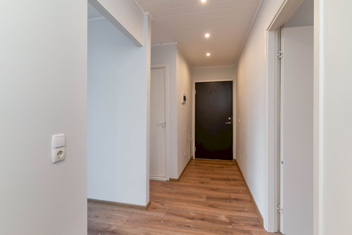 Põhja-Sakala vald, Võhma linn, Kalevi tn 2