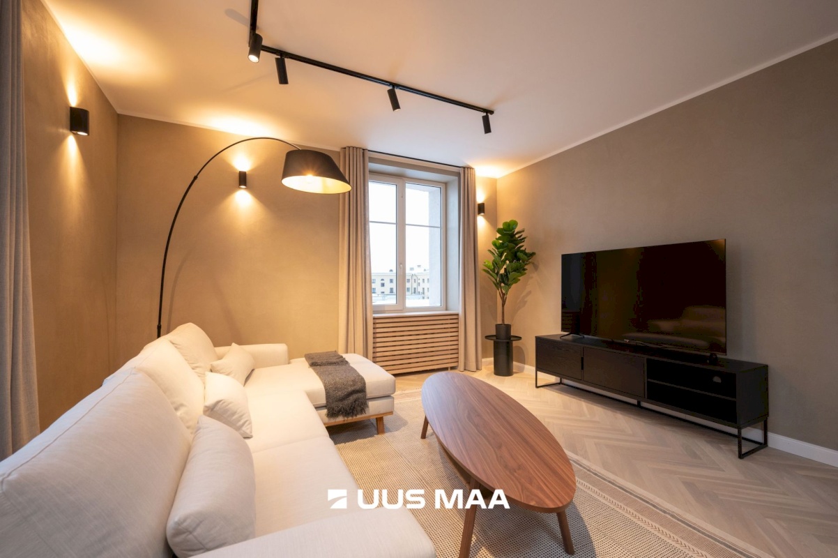 Tallinn, Kesklinna linnaosa, Narva mnt 2