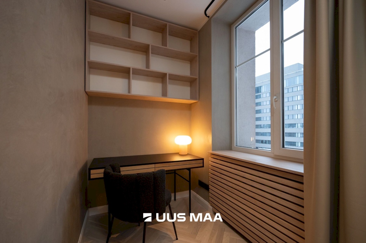 Tallinn, Kesklinna linnaosa, Narva mnt 2