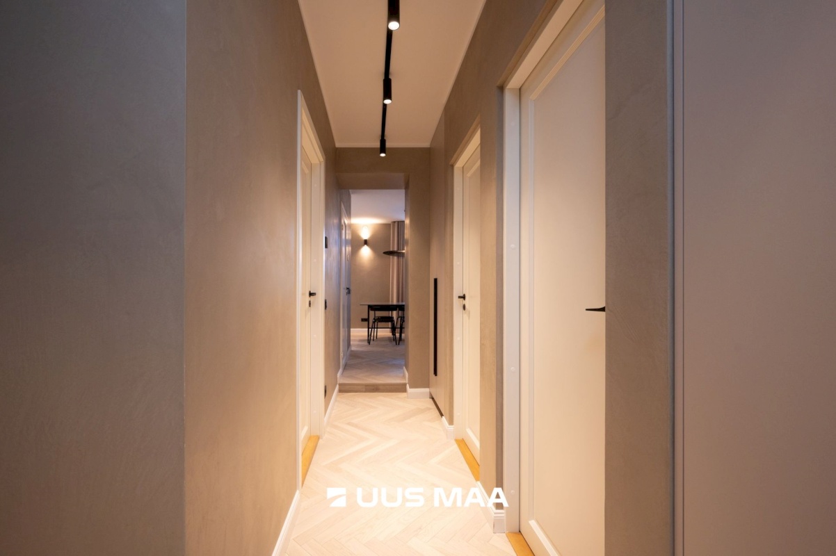 Tallinn, Kesklinna linnaosa, Narva mnt 2