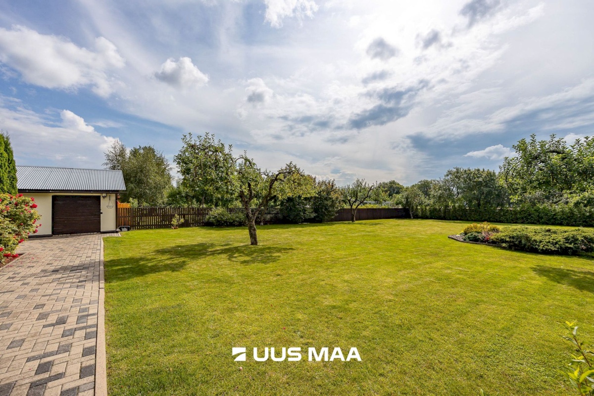 Rae vald, Peetri alevik, Aaviku tee 11