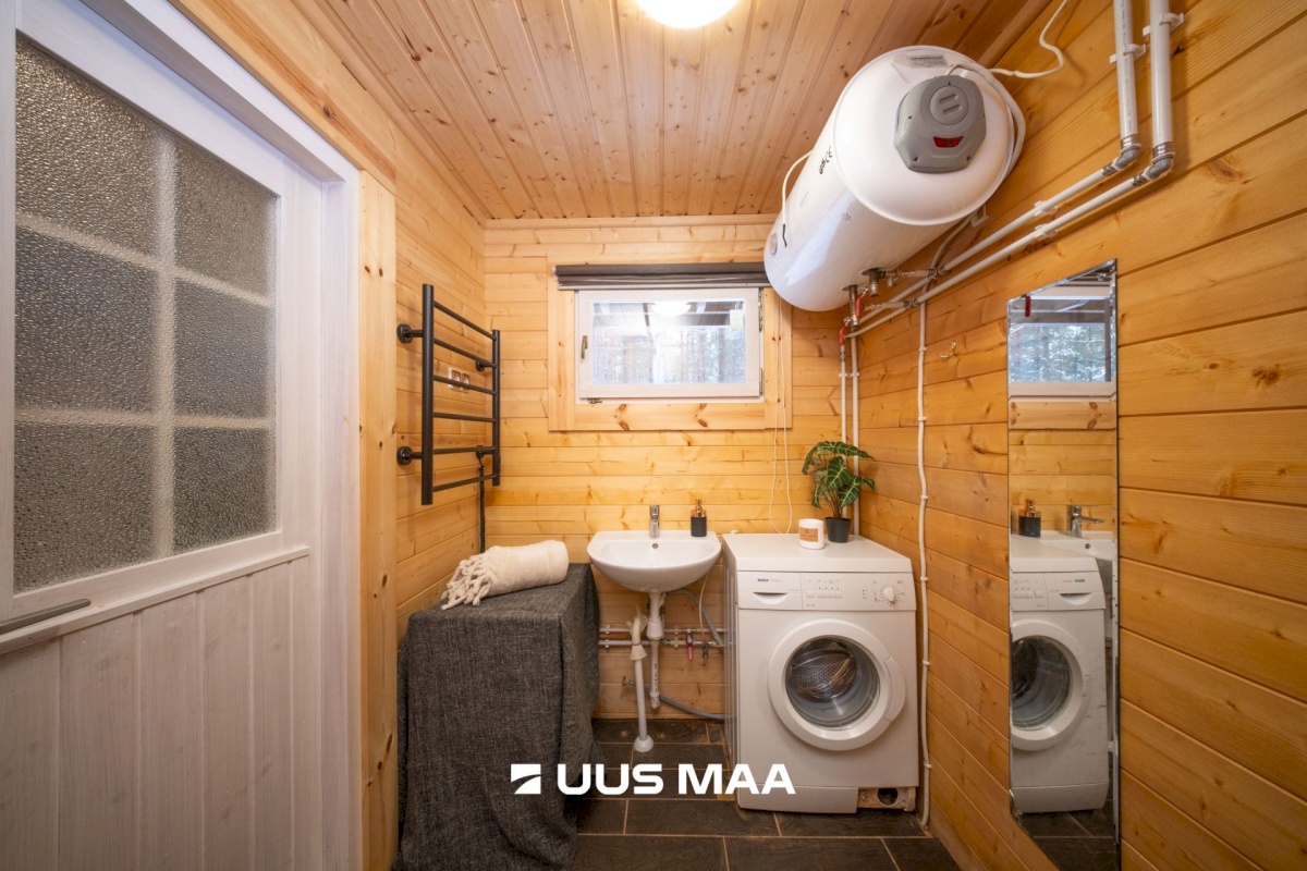 Lääne-Nigula vald, Elbiku küla/Ölbäck, Roosta tee Johanna