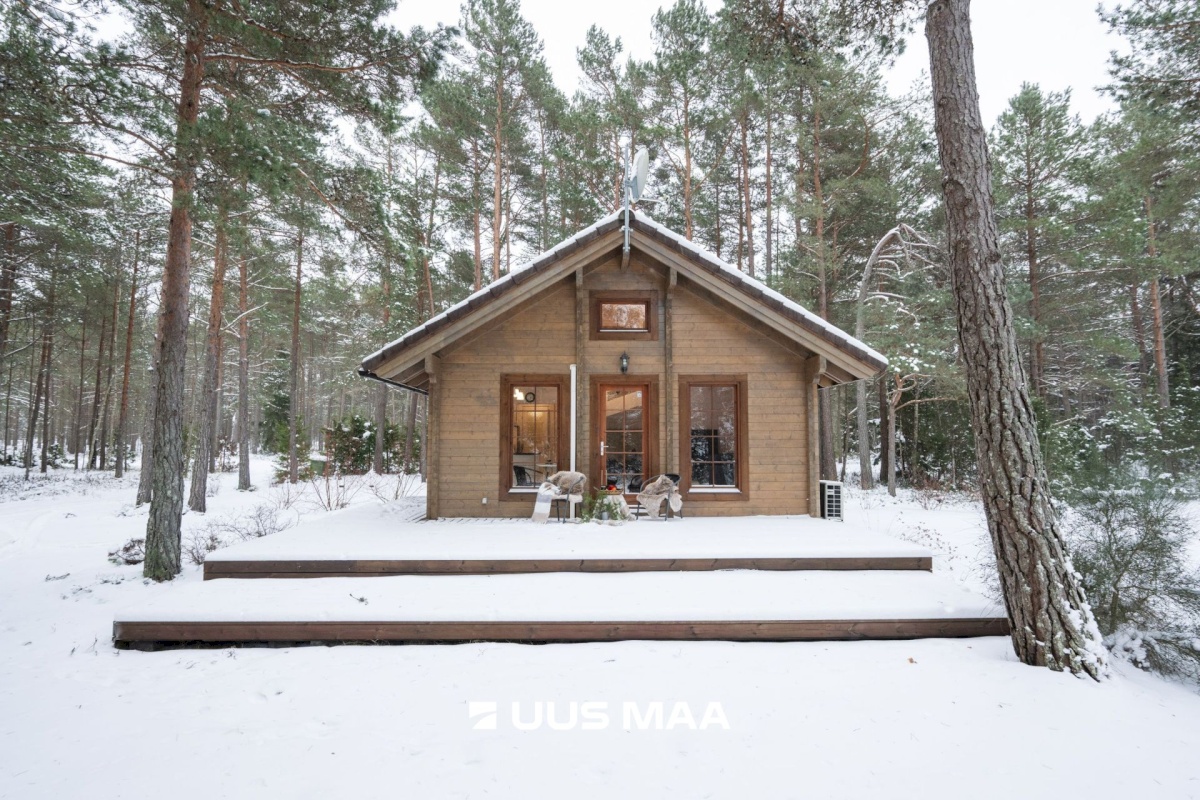 Lääne-Nigula vald, Elbiku küla/Ölbäck, Roosta tee Johanna