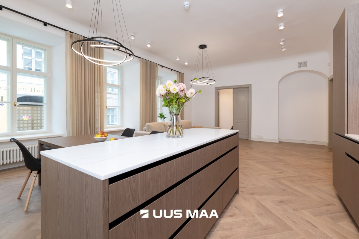 Tallinn, Kesklinna linnaosa, Vanalinna, Lai tn 13