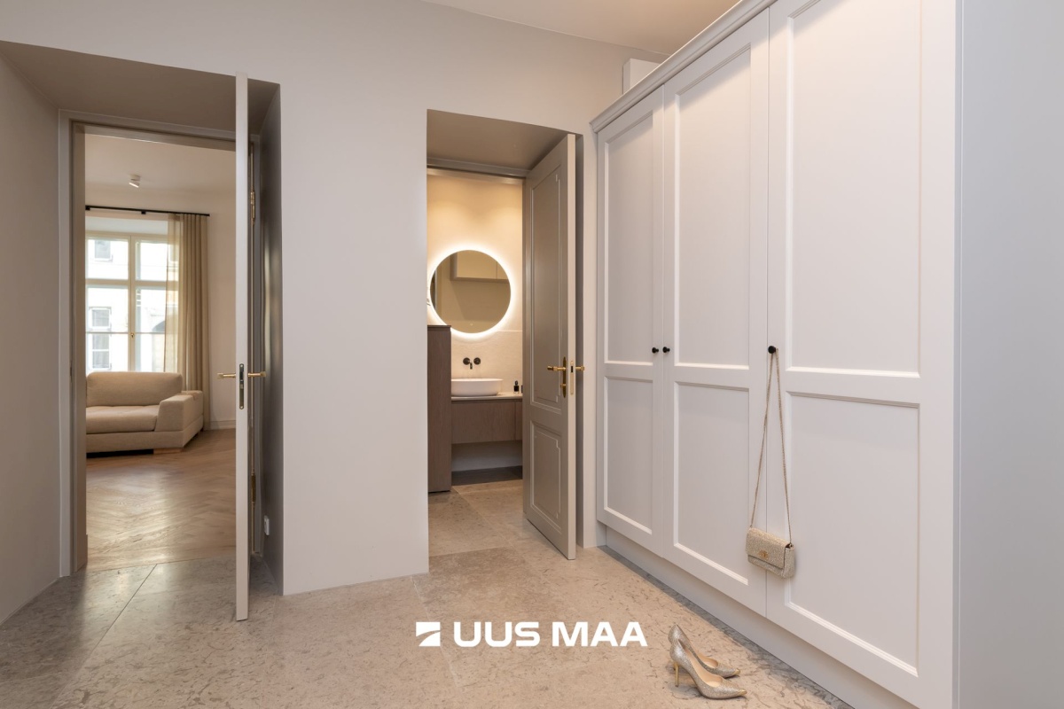 Tallinn, Kesklinna linnaosa, Vanalinna, Lai tn 13