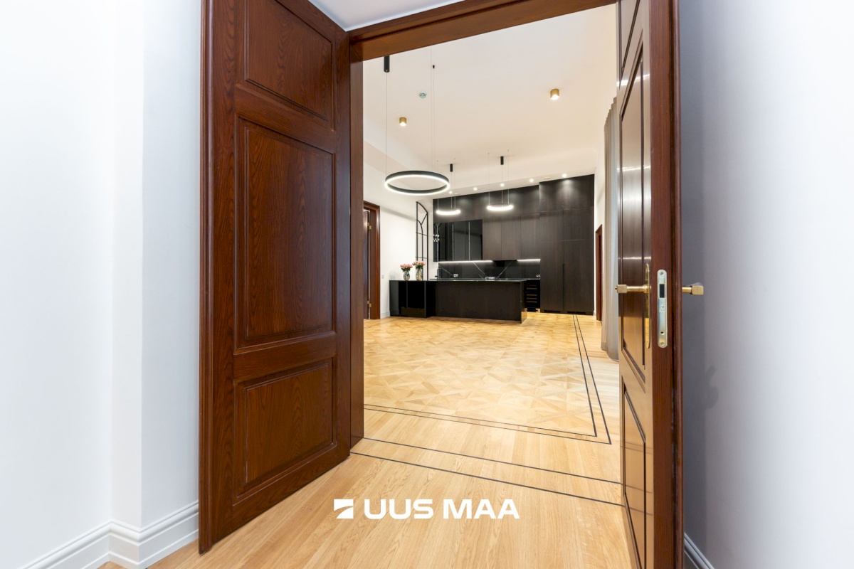 Tallinn, Kesklinna linnaosa, Vanalinna, Lai tn 13