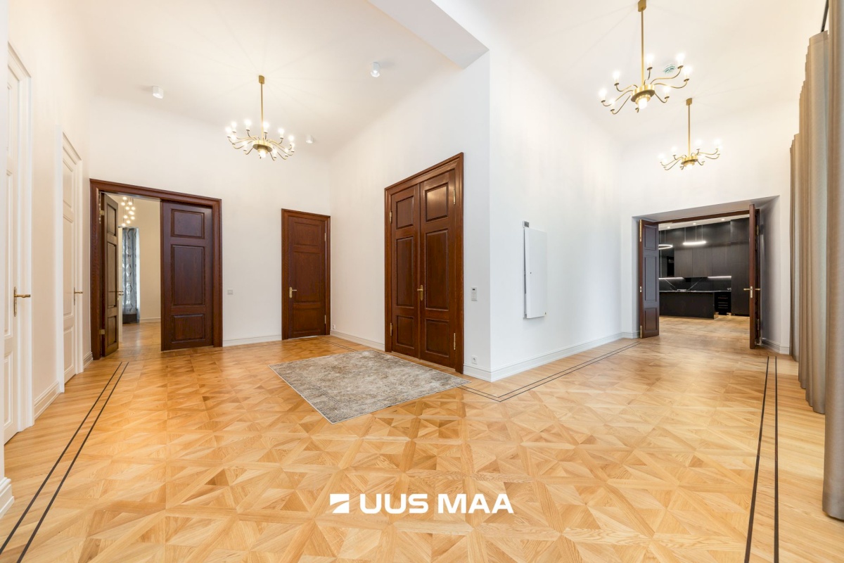 Tallinn, Kesklinna linnaosa, Vanalinna, Lai tn 13