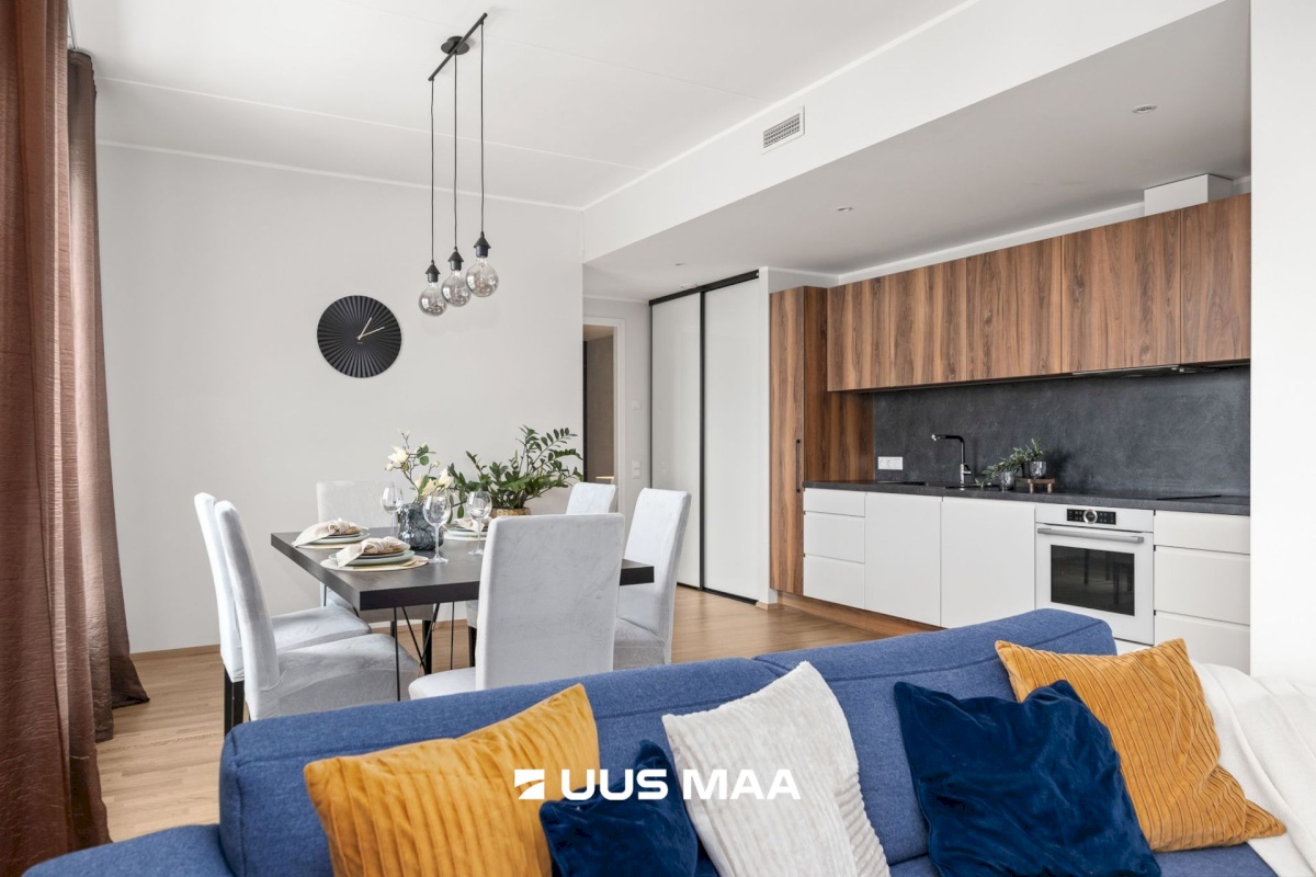 Tallinn, Kesklinna linnaosa, Pärnu mnt 126