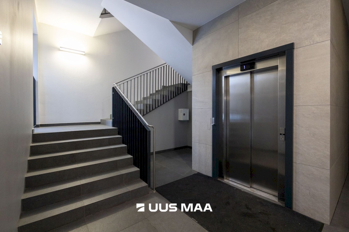 Tallinn, Kesklinna linnaosa, Pärnu mnt 126