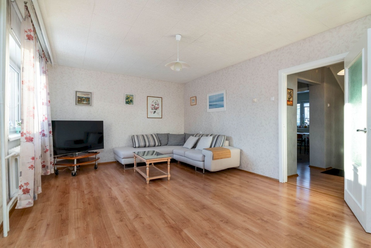 Põltsamaa vald, Pisisaare küla, Kase tee 11/3