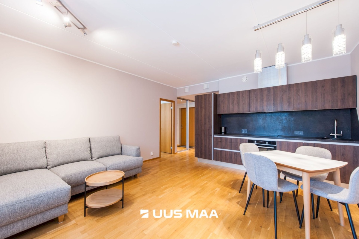 Tallinn, Haabersti linnaosa, Pikaliiva, Noorkuu 8