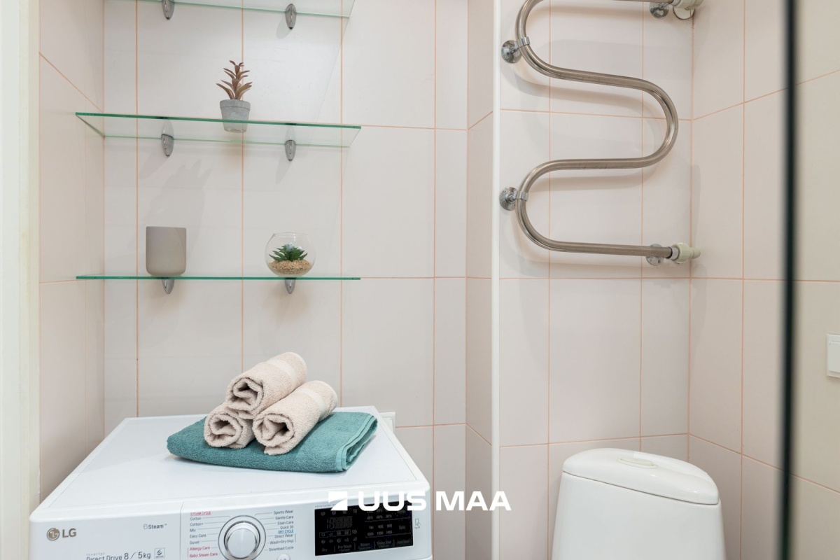 Tallinn, Mustamäe linnaosa, A.H. Tammsaare tee 63