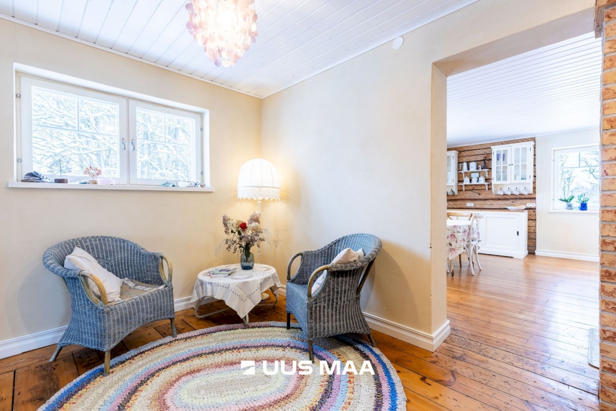 Tapa vald, Karkuse küla, Mõisaõue