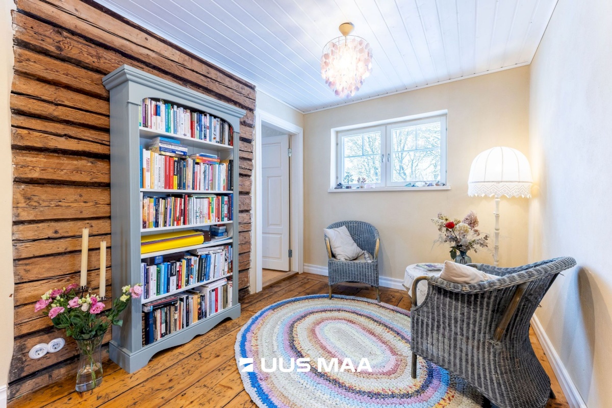 Tapa vald, Karkuse küla, Mõisaõue