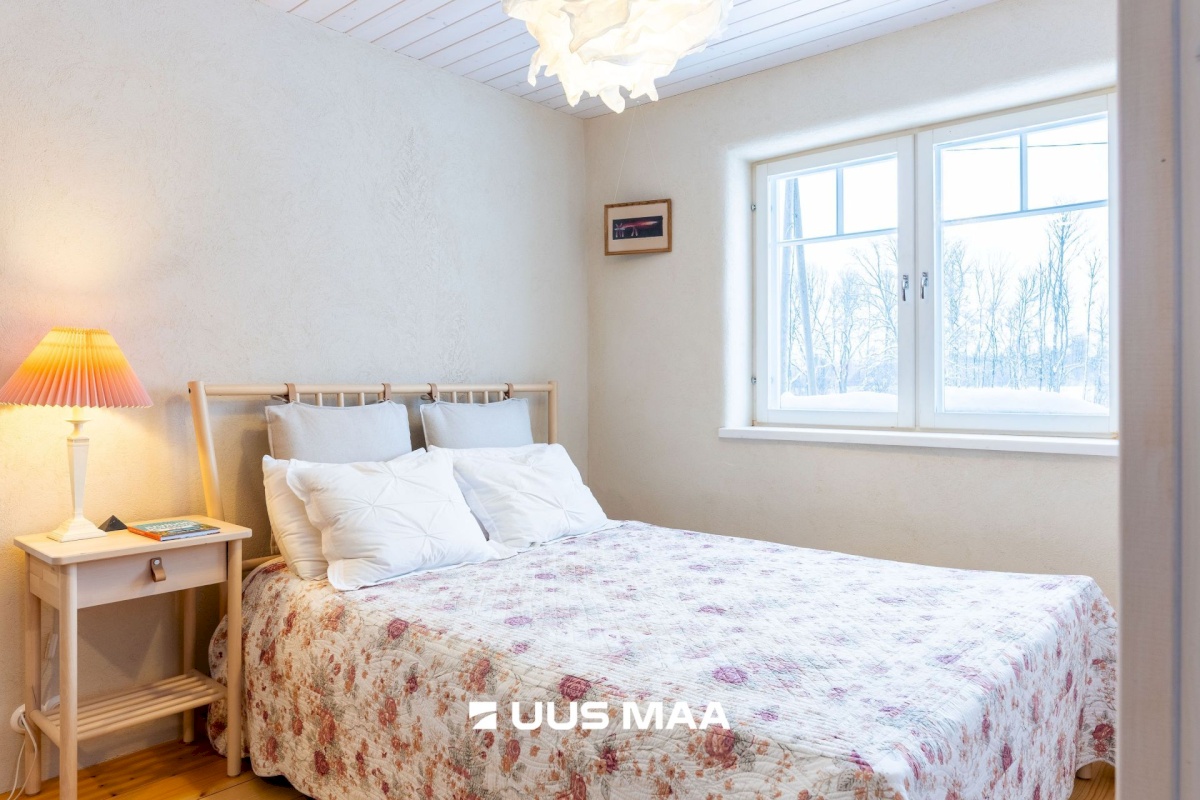 Tapa vald, Karkuse küla, Mõisaõue