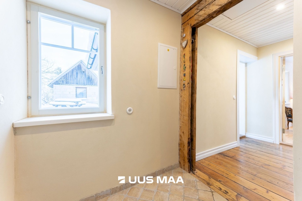 Tapa vald, Karkuse küla, Mõisaõue