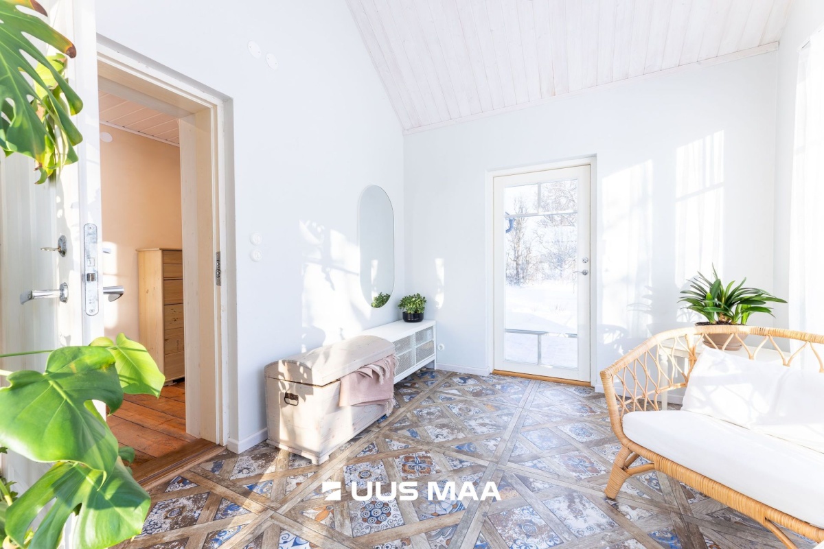 Tapa vald, Karkuse küla, Mõisaõue