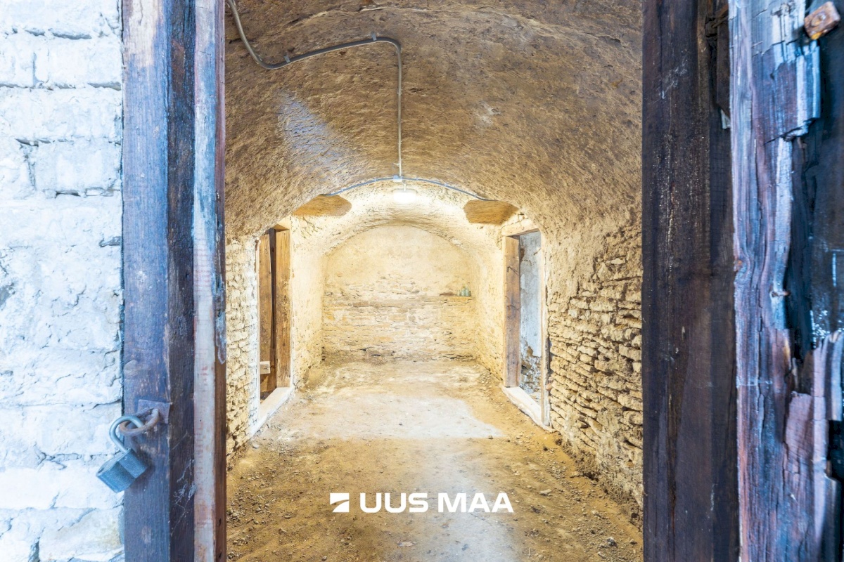 Tapa vald, Karkuse küla, Mõisaõue