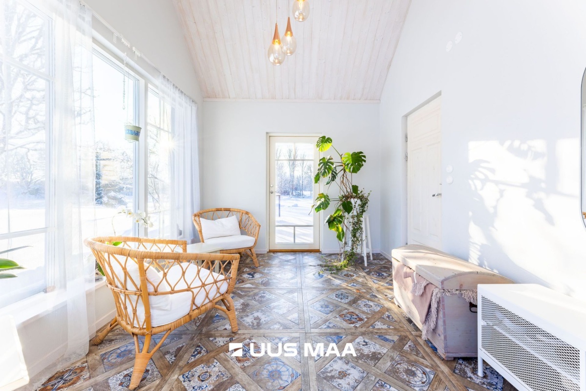 Tapa vald, Karkuse küla, Mõisaõue