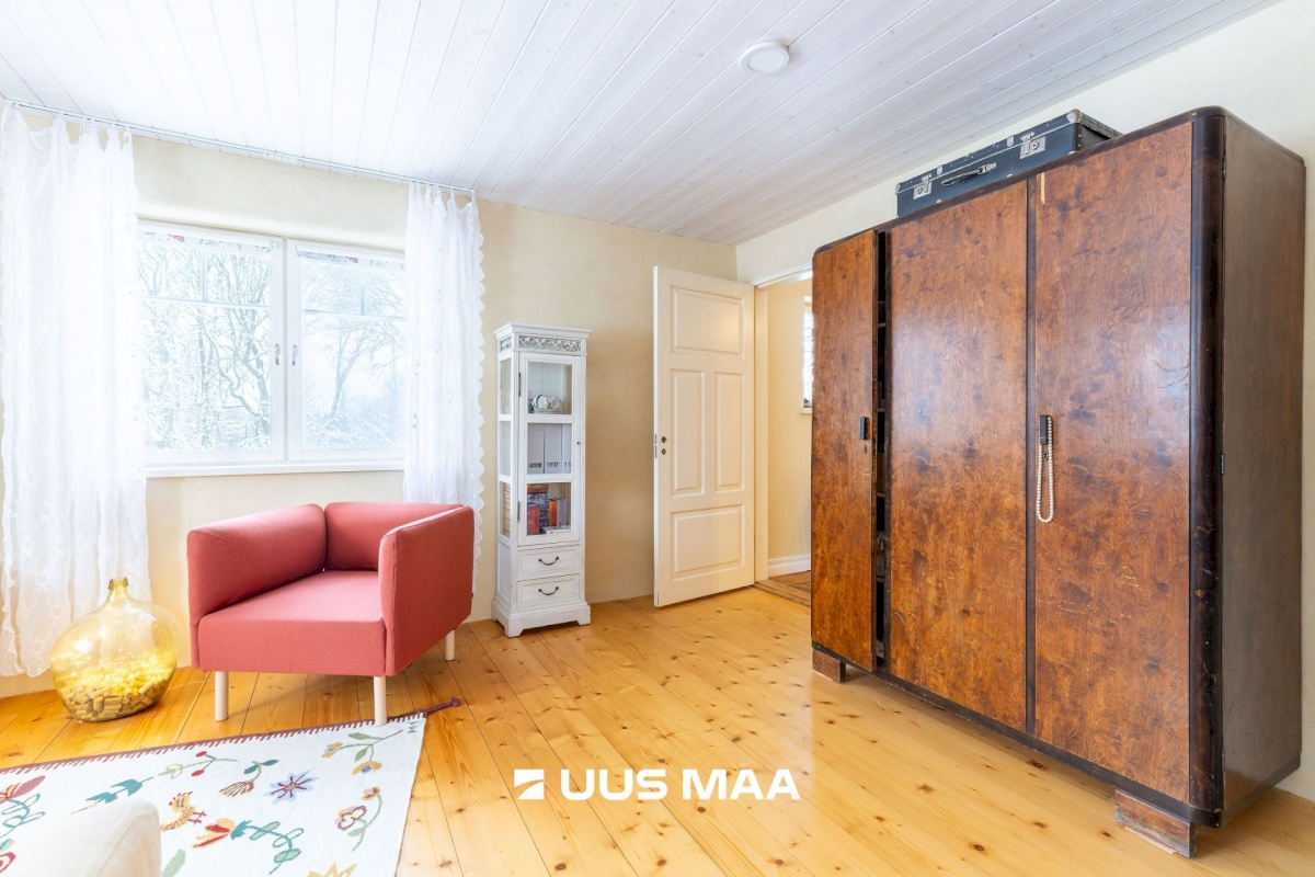 Tapa vald, Karkuse küla, Mõisaõue