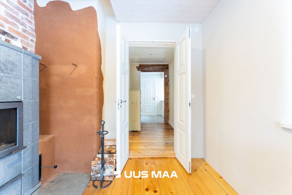 Tapa vald, Karkuse küla, Mõisaõue