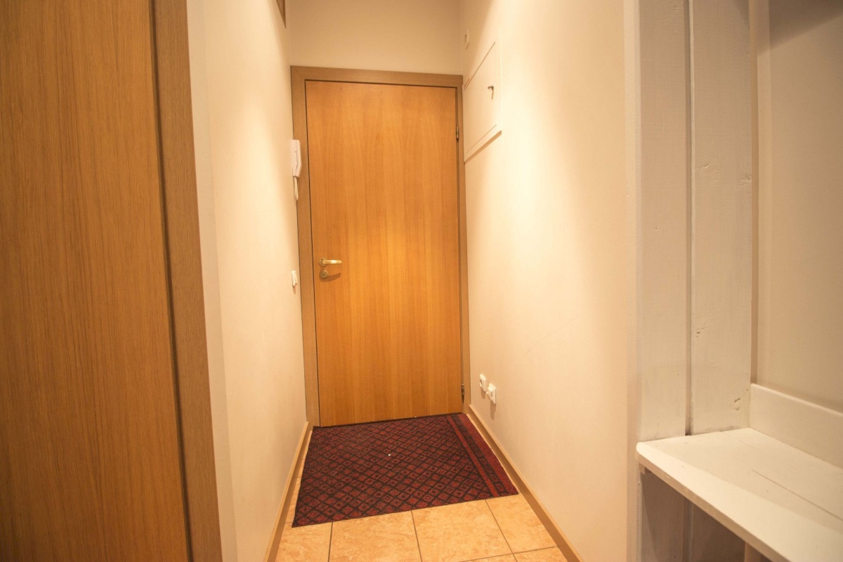 Tallinn, Kesklinna linnaosa, Raua, Tina 16