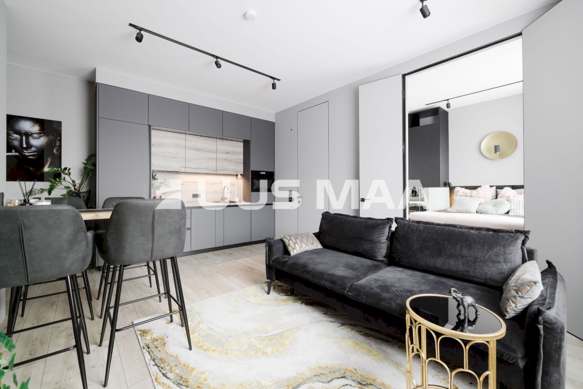 Tallinn, Kesklinna linnaosa, Narva mnt 14