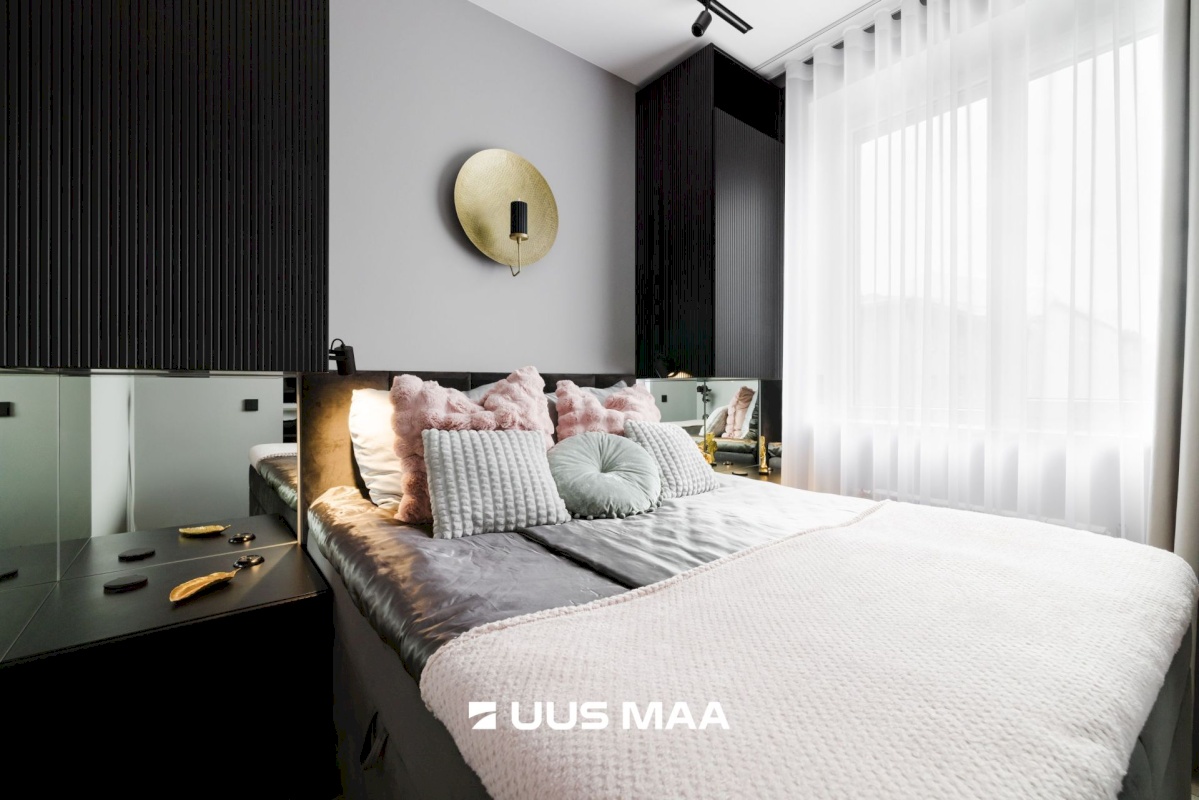 Tallinn, Kesklinna linnaosa, Narva mnt 14