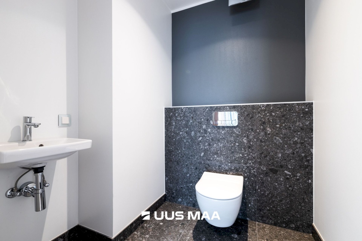 Tallinn, Kesklinna linnaosa, Kadriorg, Pirita tee 26b/1