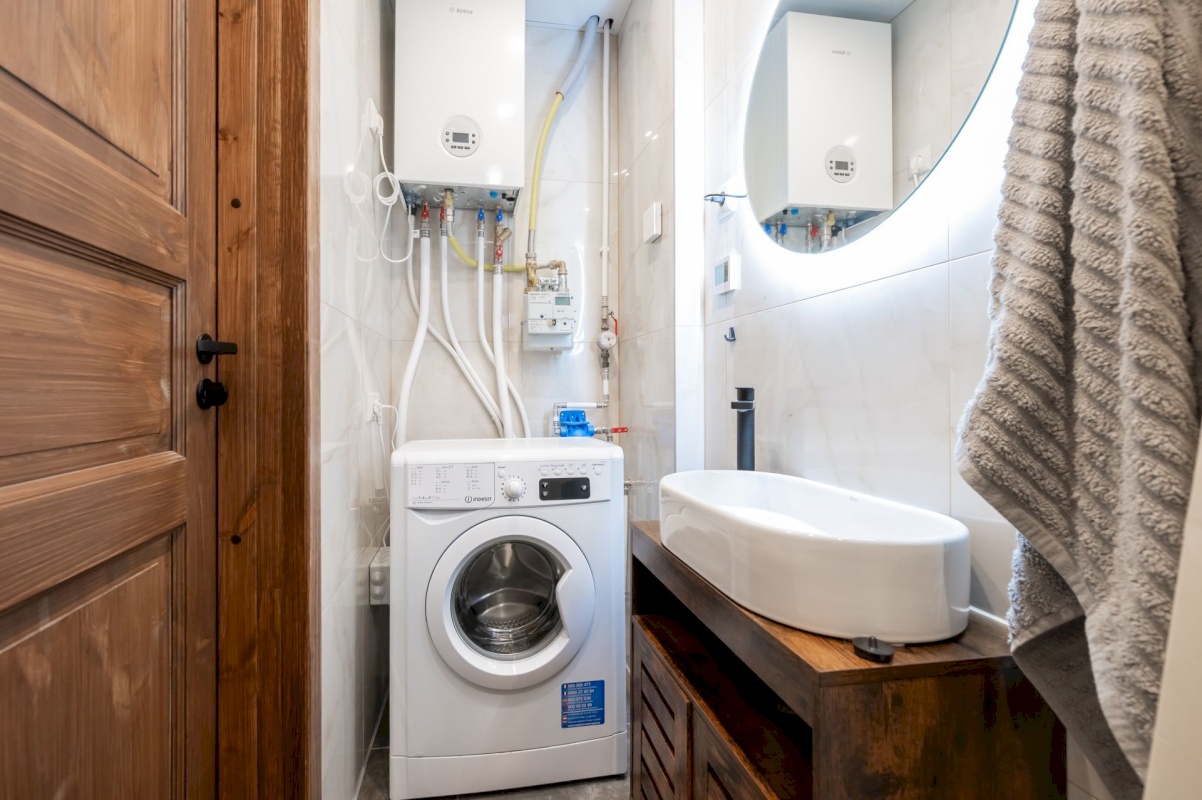 Tallinn, Kesklinna linnaosa, Majaka 48