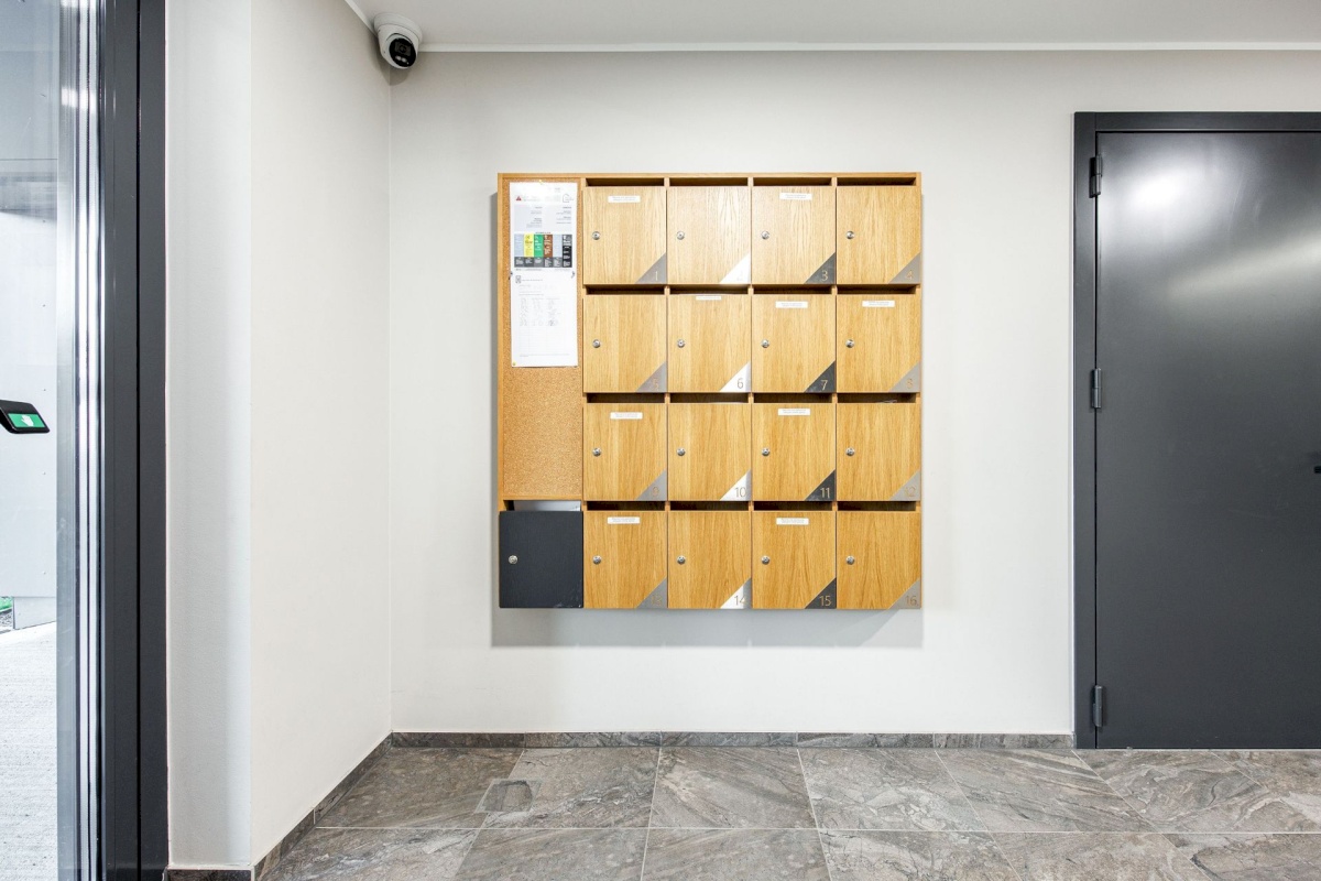 Rae vald, Peetri alevik, Järvepõllu tee 1