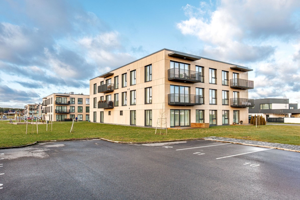 Rae vald, Peetri alevik, Järvepõllu tee 1