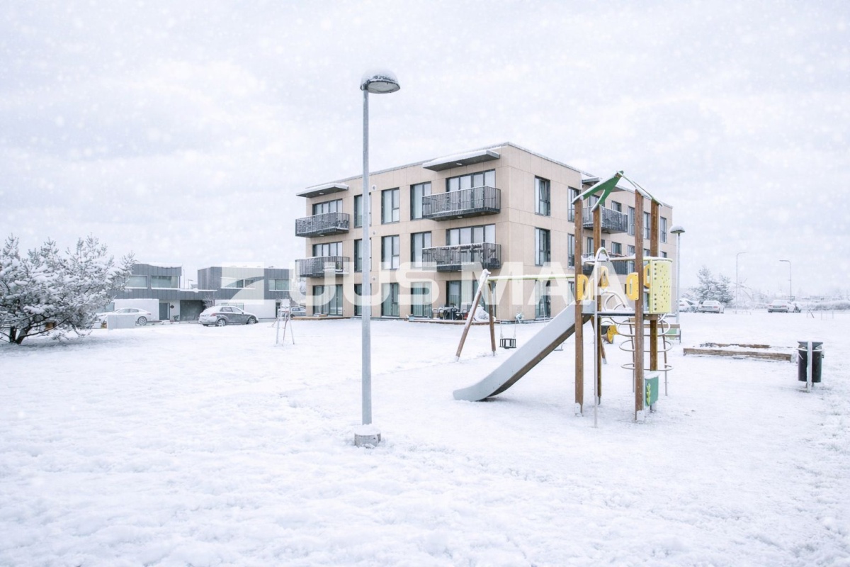 Rae vald, Peetri alevik, Järvepõllu tee 1