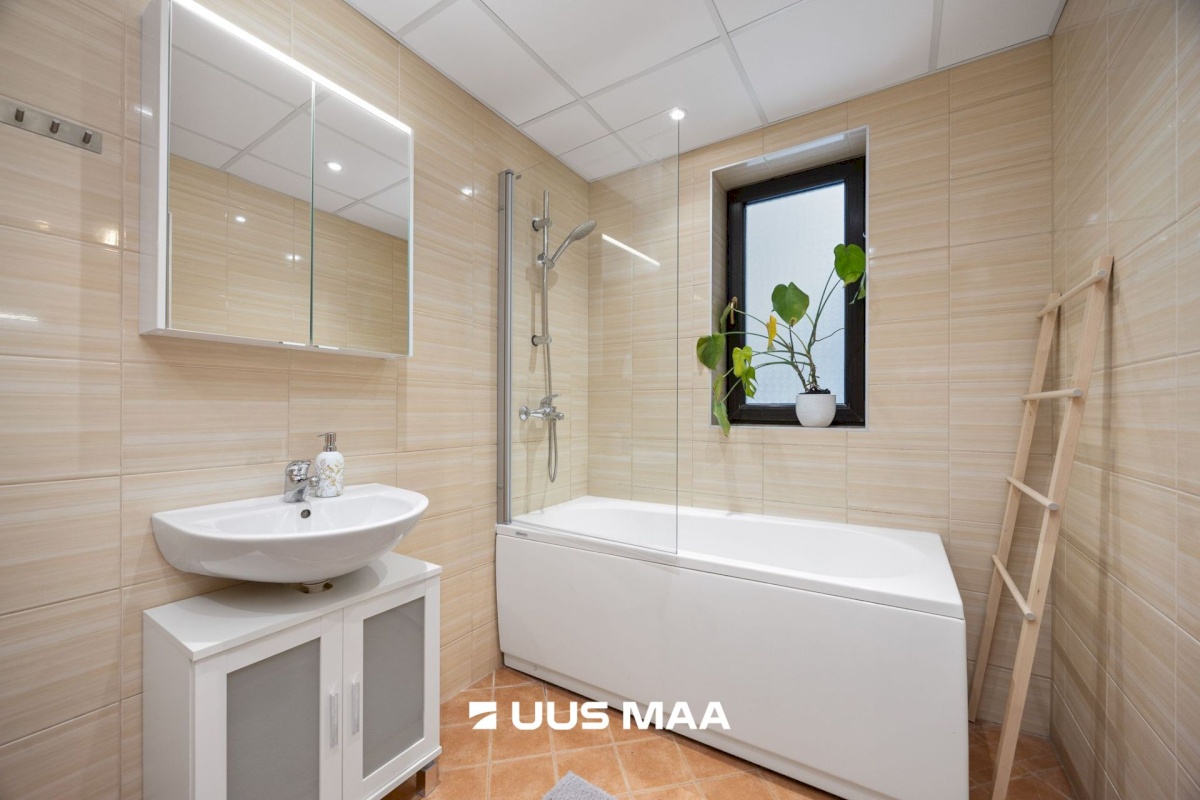 Rae vald, Peetri alevik, Aruheina tee 5