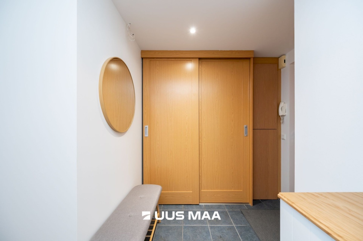 Tallinn, Kesklinna linnaosa, Roosikrantsi 13