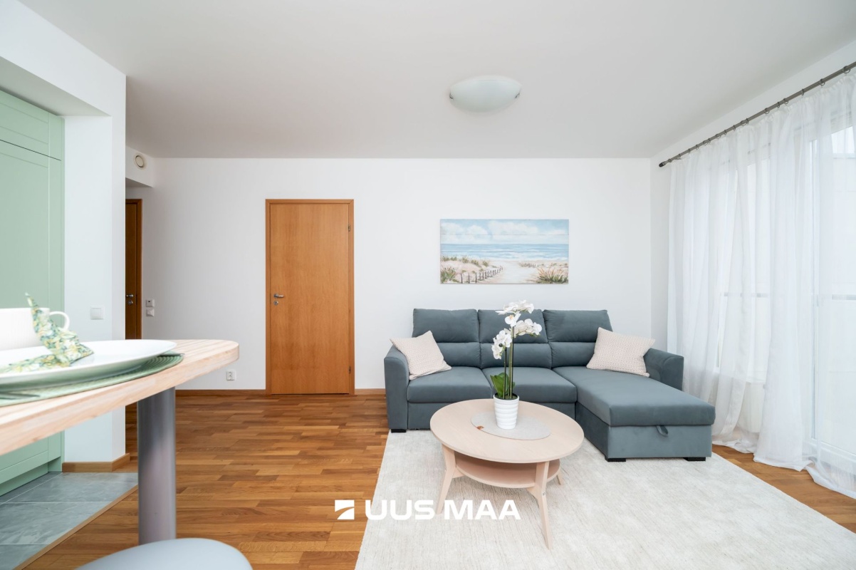 Tallinn, Kesklinna linnaosa, Roosikrantsi 13