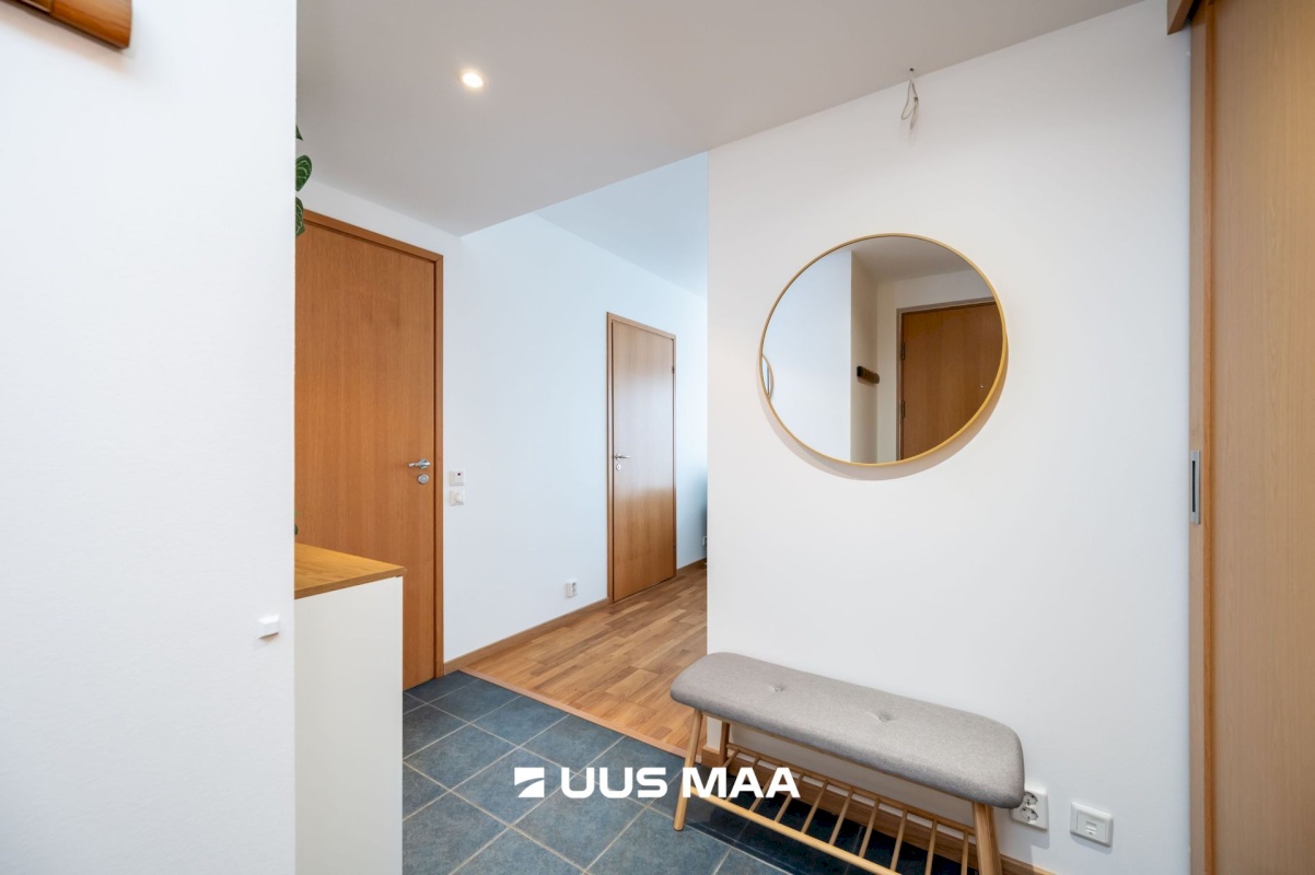 Tallinn, Kesklinna linnaosa, Roosikrantsi 13