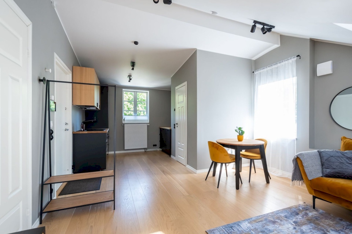 Tallinn, Kesklinna linnaosa, Uus Maailm, Luha 9