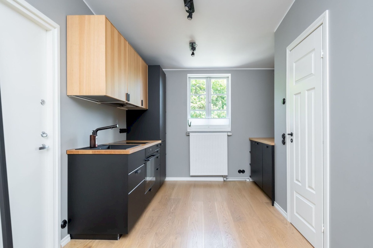 Tallinn, Kesklinna linnaosa, Uus Maailm, Luha 9