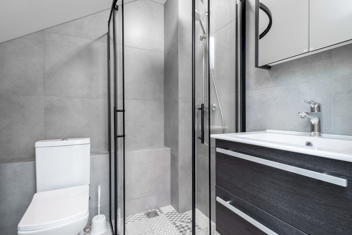 Tallinn, Kesklinna linnaosa, Uus Maailm, Luha 9