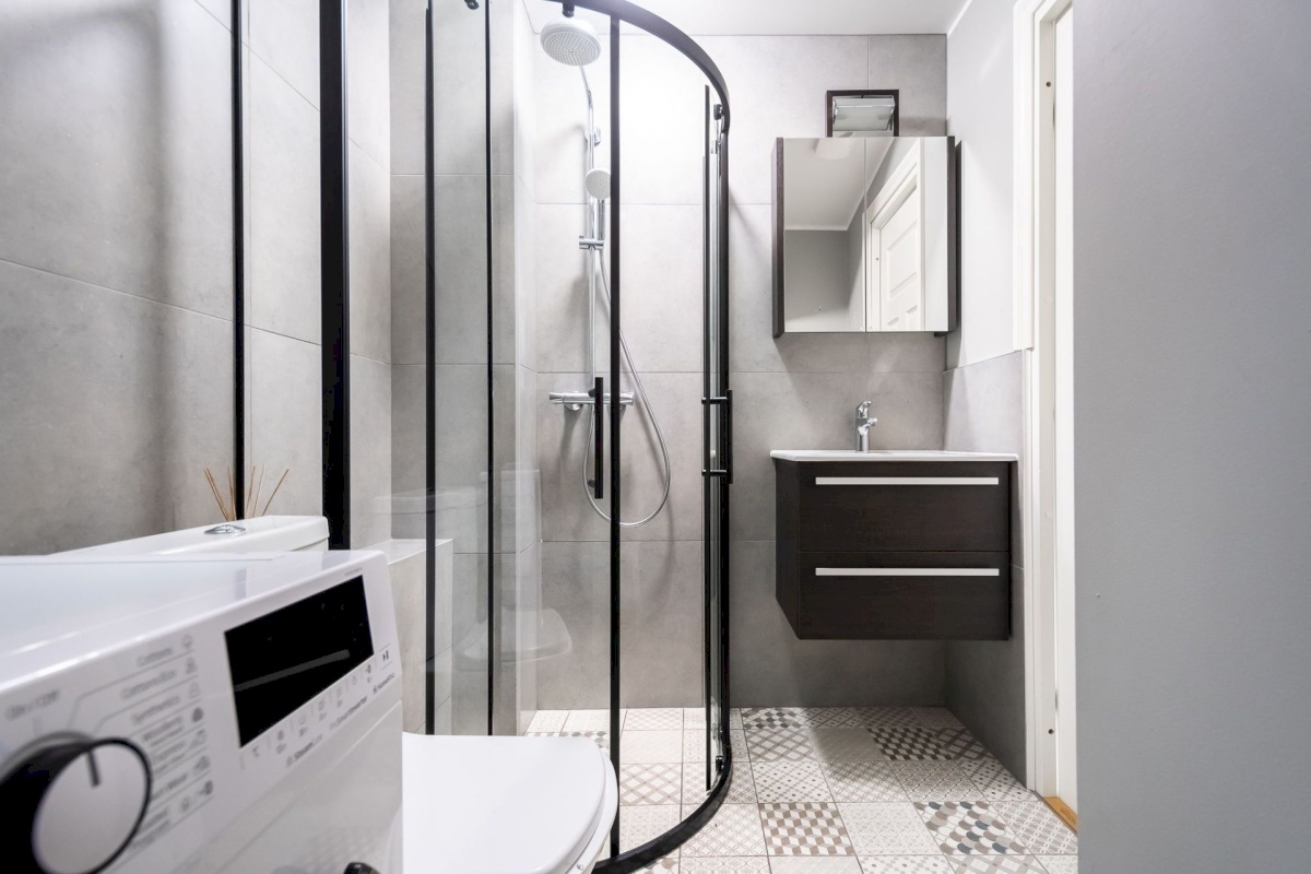 Tallinn, Kesklinna linnaosa, Uus Maailm, Luha 9